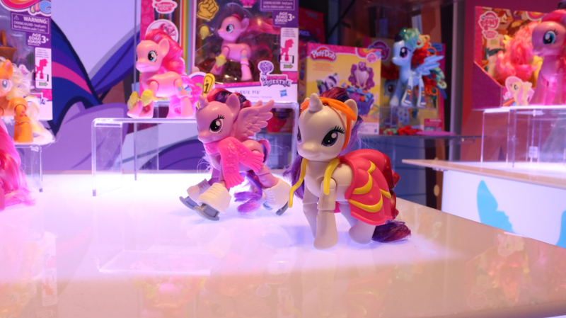 Twilight Sparkle can fall down, which is the best action feature ever.